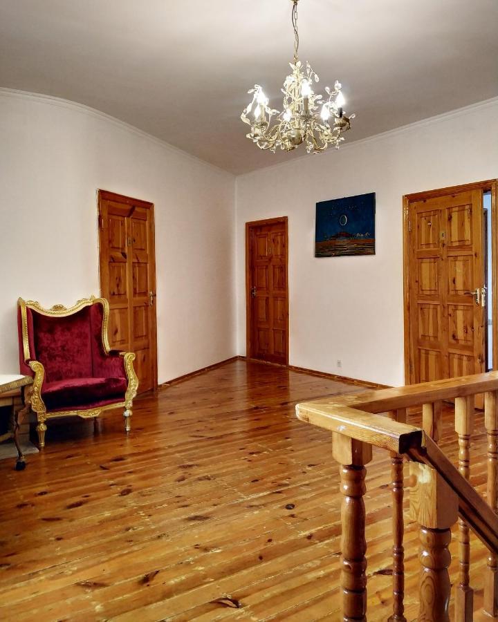 Sweet Vibe Home Almaty Ngoại thất bức ảnh